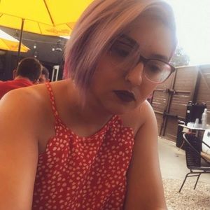 Meet your Posher, Mayra